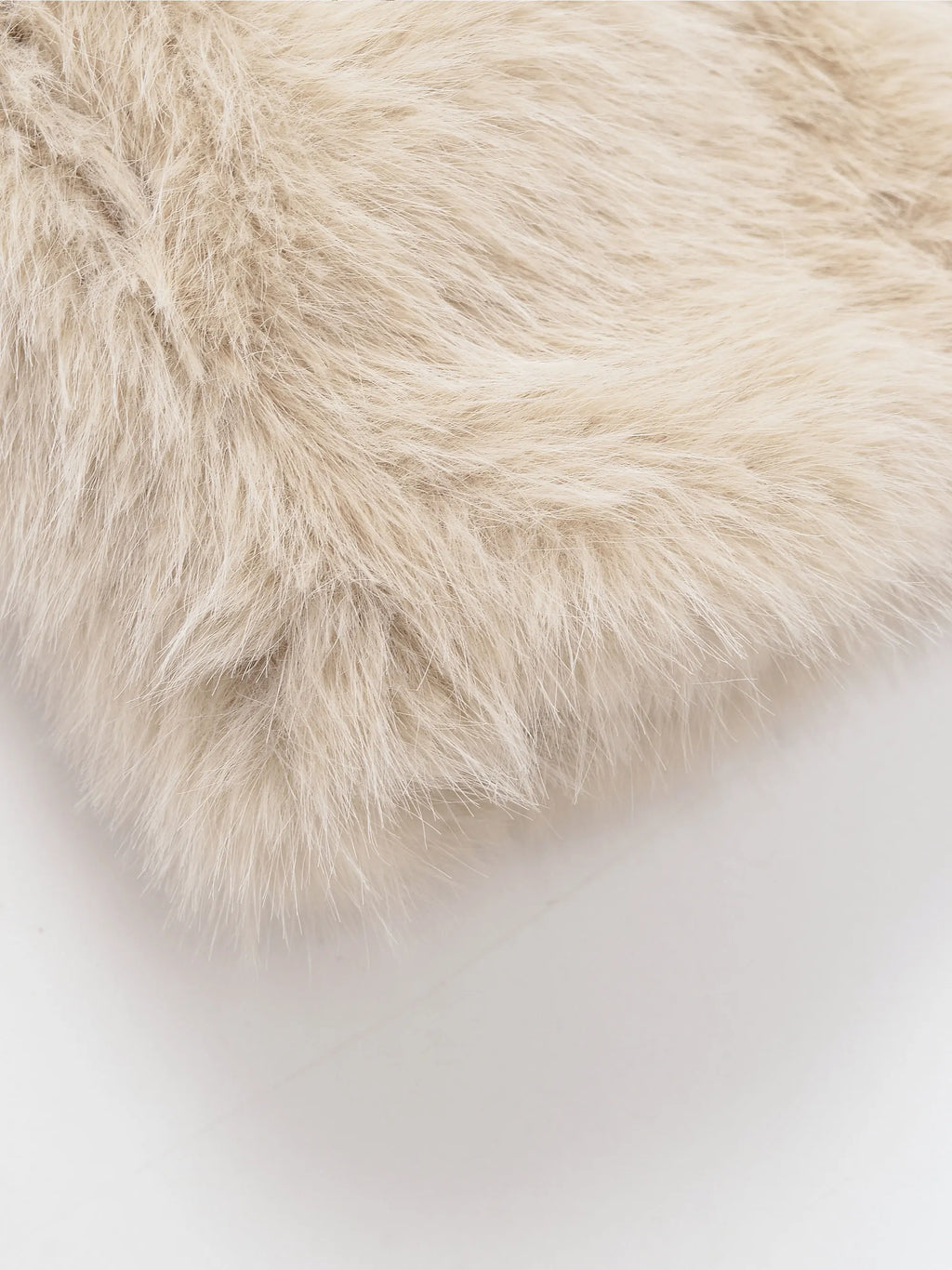 HH Women Elegant Solid Faux Fur Waistcoats Turtleneck Sleeveless Vest Coat Autumn Winter Fashion Hight Street Lady Outfit