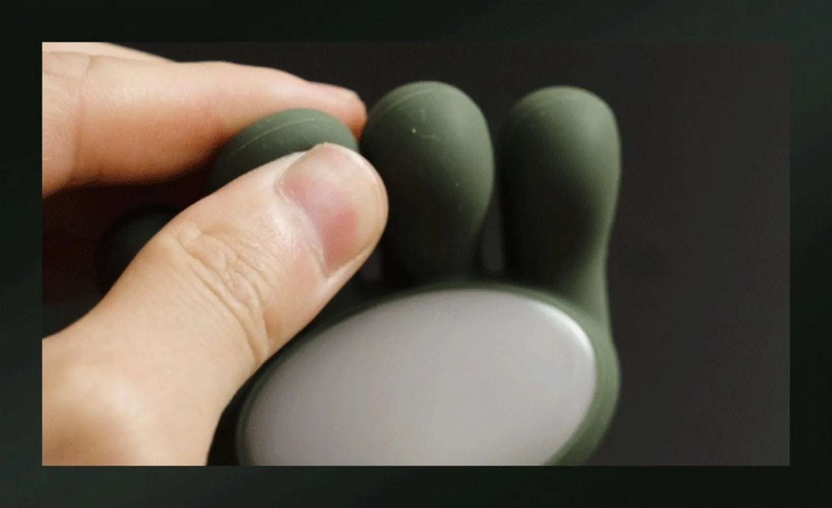 Shoulder and Neck Massager Multifunctional Home Cervical Massager Heating Kneading Massage Shawl