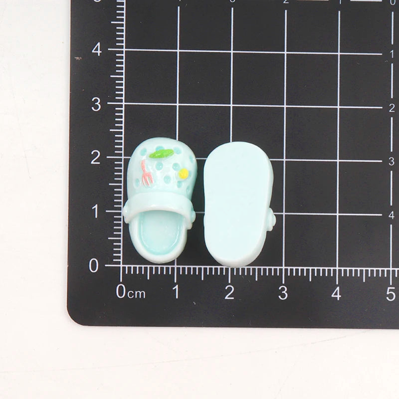 10/100Pcs Mini Crocs Realistic Slippers Resin Flatback Cabochon DIY Hair Bow Accessories Scrapbook Figurine Phone Decor Decor