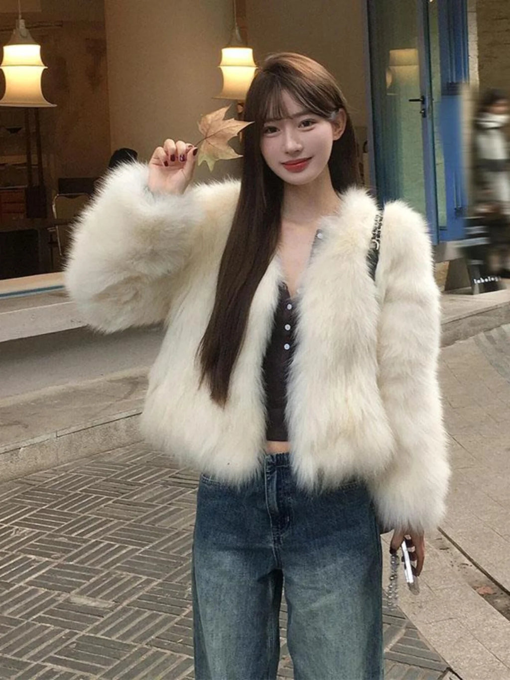 Winter 2025 Women's ort  Fur Coat Warmth Pure Color V-ne Padded Jaet Luxury Brand Lady's Clothing Faionable