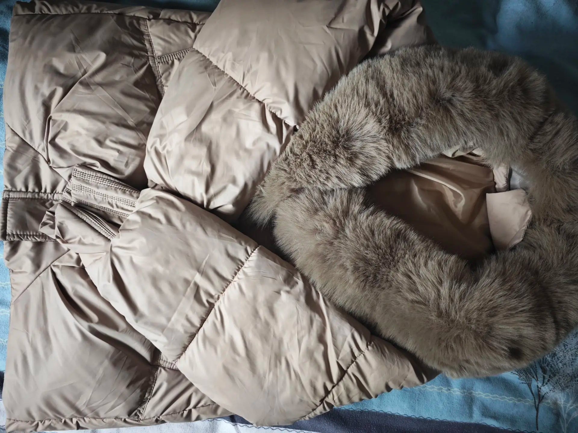 2025 Fashion Big Fur Collar Down Cotton-padded Jacket Women's Short Parkas Winter Streetwear Outerwear Lady Thicken Loose Coats