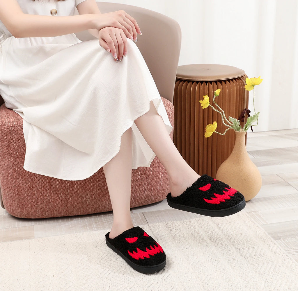 Winter home home red magic pattern cotton slippers non-slip thick bottom wool cotton slippers